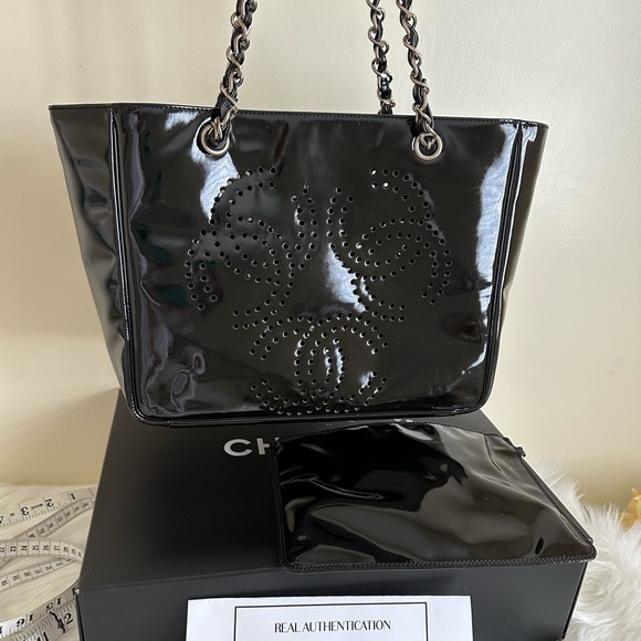 Chanel Buyers appreciation - Picture 1 of 17